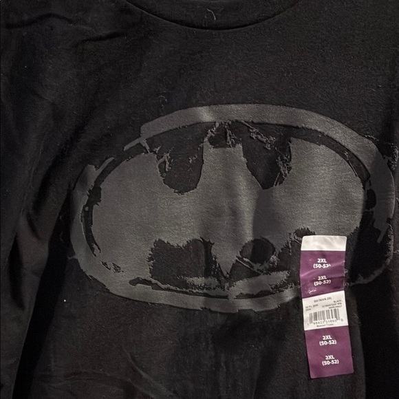 Batman Black Short Sleeve Tee with Subtle Logo - Picture 2 of 3
